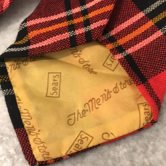 Vintage Mens Tie Sears Tartan Plaid Red The Mens Store Holiday Christmas Retro - Picture 3 of 6